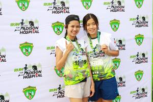 BIB: 
                            <button type="button" onclick="openModal(3563725)" class="btn btn-primary btn-sm float-right btn-popup" data-toggle="modal" data-target=".modal-high-quality">
                        <i class="fas fa-shopping-cart"></i> Add to Cart
                    </button>
                                            <button type="button" onclick="isThisMe(3563725, true)" class="btn btn-success btn-sm float-right btn-popup btn-isme hidden" data-toggle="tooltip" data-placement="bottom" title="นี่คือรูปของคุณใช่ไหม คลิกที่นี่เพื่อเอาเข้าอัลบั้ม">
                        <i class="fas fa-plus"></i> Add to album
                    </button>
                    <button type="button" onclick="isThisMe(3563725, false)" class="btn btn-warning btn-sm float-right btn-popup btn-isnotme hidden">
                        <i class="fas fa-ban"></i> Remove from album
                    </button>